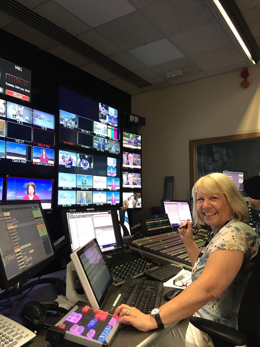 edwardchivers's tweet photo. She directed the first ever @daily_politics and she’s directing the last. Claire Bellis we salute you #bbcdp https://t.co/vTxSaBT2Zb