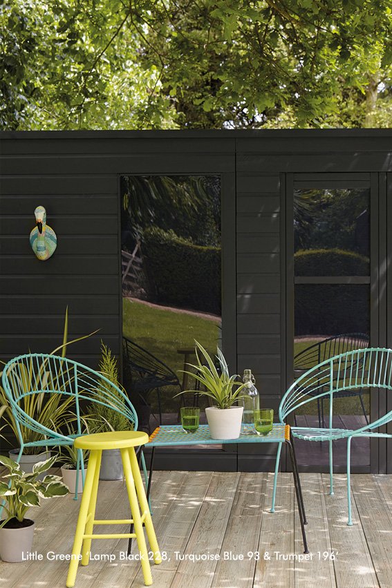 PeriodHomeStyle's tweet photo. Our #paint #colour options for exterior walls means you can find the right #shade to complement or contrast any #natural materials in your home's external structure, or in your #garden. Browse here: https://t.co/1wcHhAe5c4 #painting #decoration #decor #homedesign #homedecorideas https://t.co/geElROZSXt