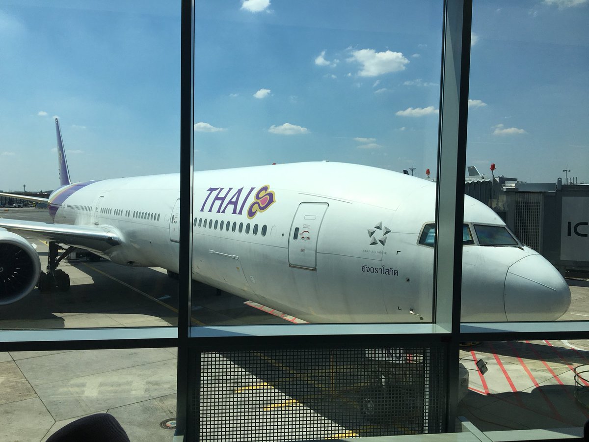 SomChamp's tweet photo. HS-TKU for today.
FRA-BKK
#WRTC2018 https://t.co/5ySY8x71qP