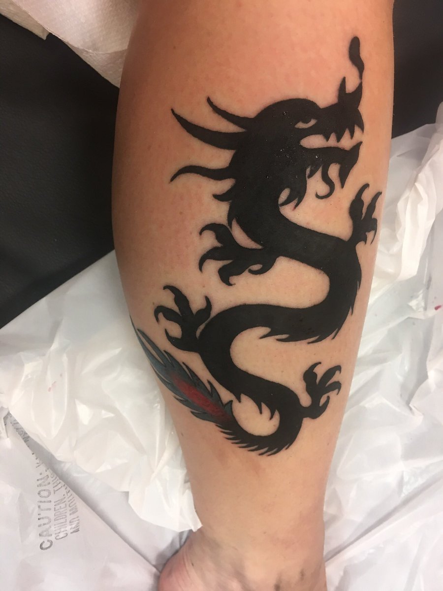 LPEVHybrid's tweet photo. @LPFanCorner #ShowMeYourTatts I got his dates added to the logo and autograph and I also got this super cool dragon. https://t.co/KVP0GPE6QP