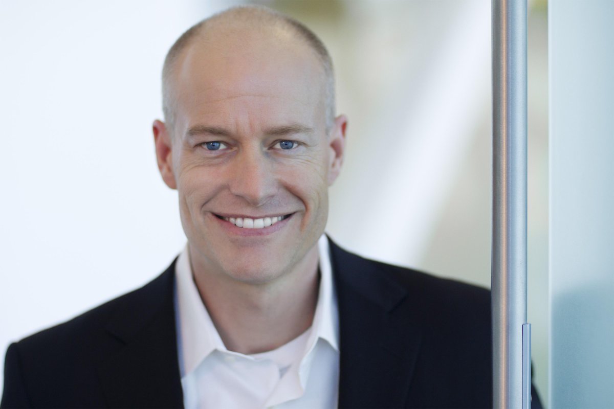 HLScomms's tweet image. #TechTuesday Is #Data the new oil ? @challenbeck says data is like water. It  is massive in value, reusable, we need to keep it  clean and pure! @SAPAfrica #SAPDataInnovationSummit2018