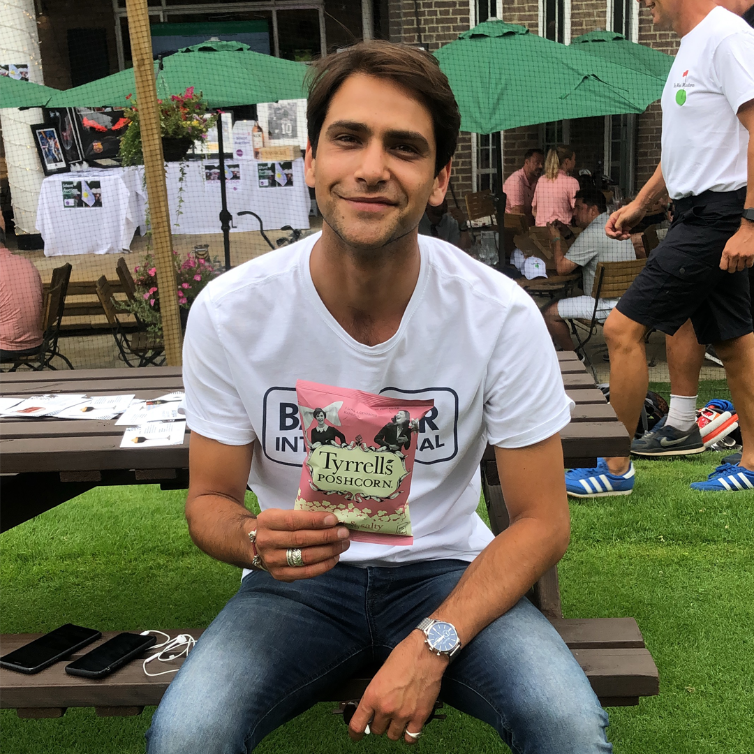 JuttaFreudig's tweet photo. #MusketeersEurope Finally we have got a photo of #LukePasqualino #lucapasqualino at #TheMiniMasters last Friday - but he is not playing #golf in it... #Tyrrells https://t.co/nmJNOrt8Zm
