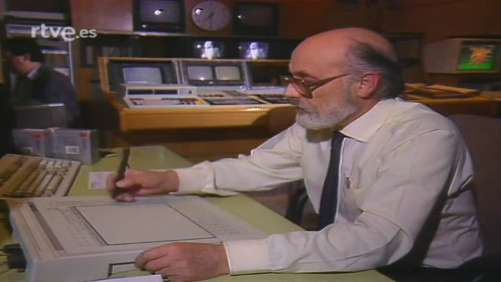 sayalero's tweet photo. año 1988 - tve - sistema de grafismo https://t.co/SdwKyUJDNm