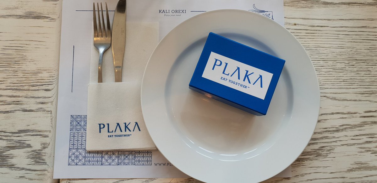Dazz1210's tweet photo. Learning a little about all things Greek 🇬🇷
#PlakaCresta #EatTogether #MenuRelaunch #MoreThanFoodMag #RealPeopleRealTalk #JozieFoodie #ThisFoodieLife https://t.co/rk68dgA4Xr