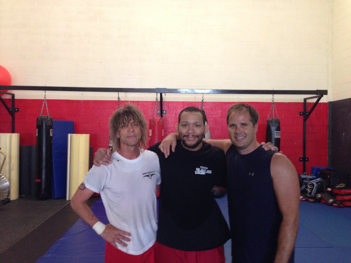 MichaelFath's tweet image. Dangerous world today, train privately, 
Israeli Krav Maga, world's #1rated defense system, w one of the highest ranked/Israeli certified American 3rd degree black belts in USA (testing for 4th this August 23) also, JuJutsu and Kali (Filipino) infusion...
bluechipacademy.com