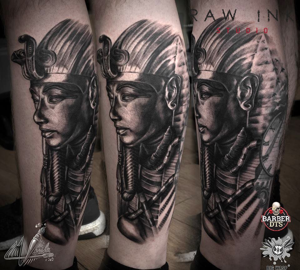 RawInkStudios's tweet photo. Egyptian piece done by Mihai last week! Only 10 dates left for august, so dont hesitate to get booked in :)
#tattoo #wrexham #wrexhamtattoo #realismtattoo #rawink https://t.co/nHlZX5NsEo