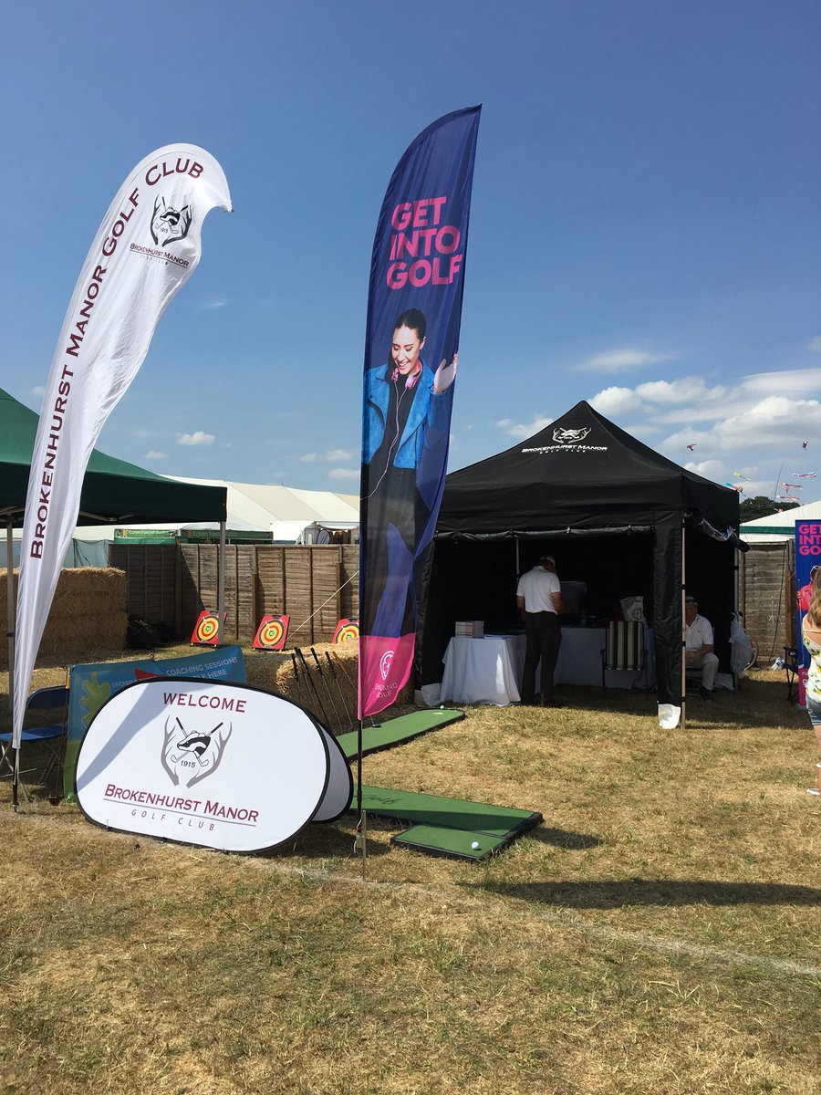 Beautiful day at the <a href="/NewForestShow/">New Forest Show</a> with <a href="/BrokenhurstGC/">Brokenhurst Manor Golf Club</a> promoting their open day and @GetIntoGolf / @GolfRootsHQ offers!!