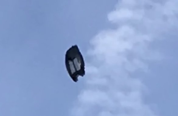 Small Craft launched from larger exploratory Pleiadian Craft (smaller than a Mothership). Meant to be seen. https://bit.ly/2Oc7a2x    http://shr.gs/C1sL5of Previous sighting (non-Pleiadian) w/ a coverup.(Helicopters don't circle motionless balloons). https://bit.ly/2v2e958 