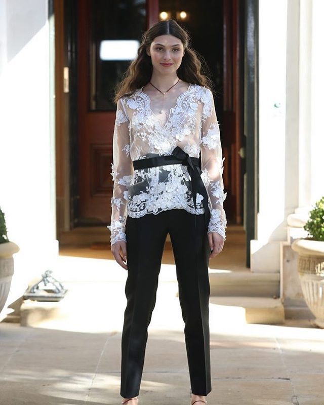 hauturely's tweet photo. Macgraw Resort 2019 @macgrawlove #Macgraw #Resort2019 #MBFW 💋Download Hauturely on the App or Play store https://t.co/4zQBCUdjxZ https://t.co/SD3bXBaXSX