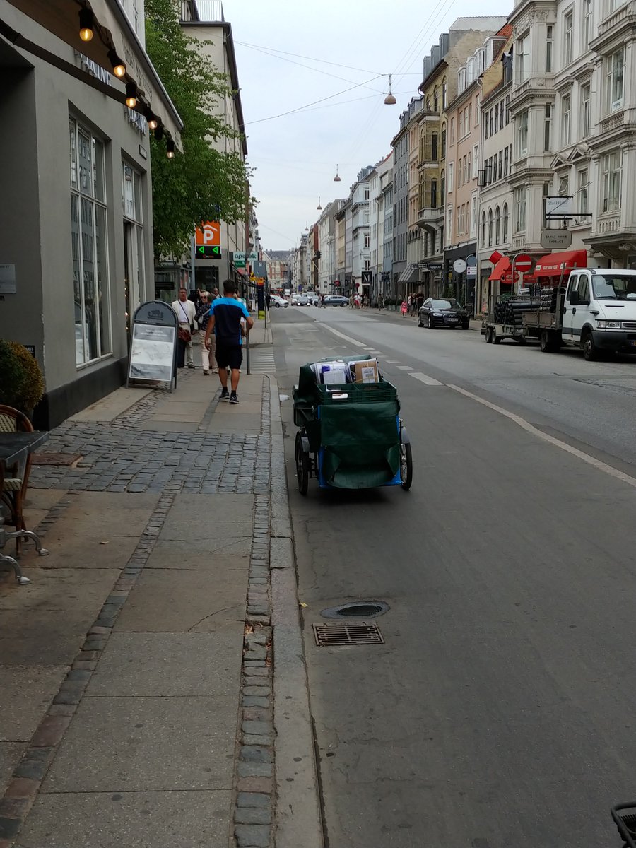 When that #deliveryvehicle obstructing the #bikelane is actually a bicycle, I guess it’s less irritating. #Copenhagen  #postnord