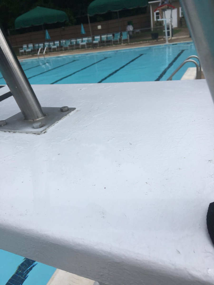 vacpool's tweet photo. We didn’t forget the guard stands! #beforeandafter #pooloftheweek2018 https://t.co/LaR4uzWGHA