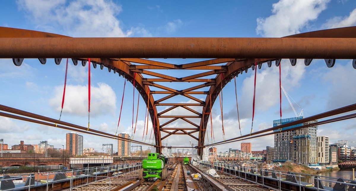 Network Rail tweet media