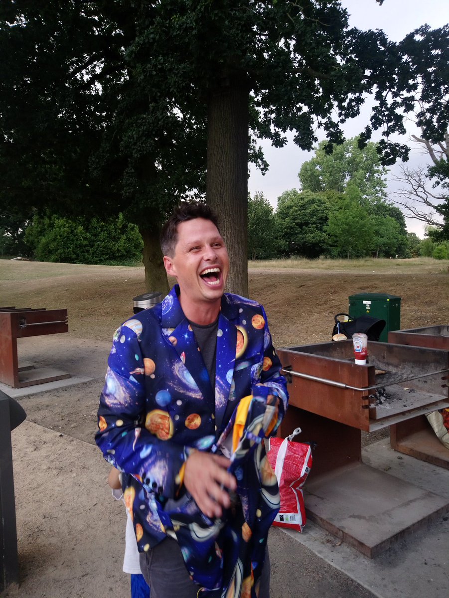 ecoevoenviro's tweet photo. Well done @lowdecarie we are going to miss you @Uni_of_Essex #biology - good luck space man https://t.co/ZpXq8Ul57x