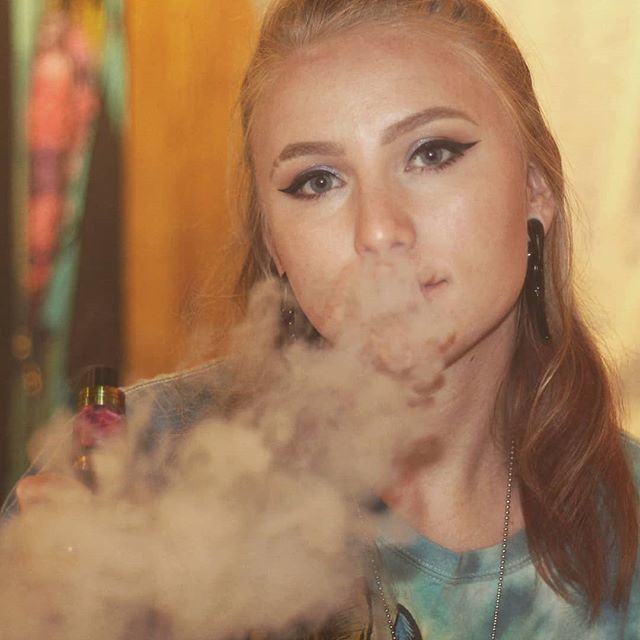 InVaCrew's tweet photo. Welcome @c.vapez, InVaCrew Member from America! @indoorvaper @invacrew #indoorvaper #invacrew #invacrewamerica https://t.co/DoG5n4n6XI https://t.co/Zqw1VTLn1w