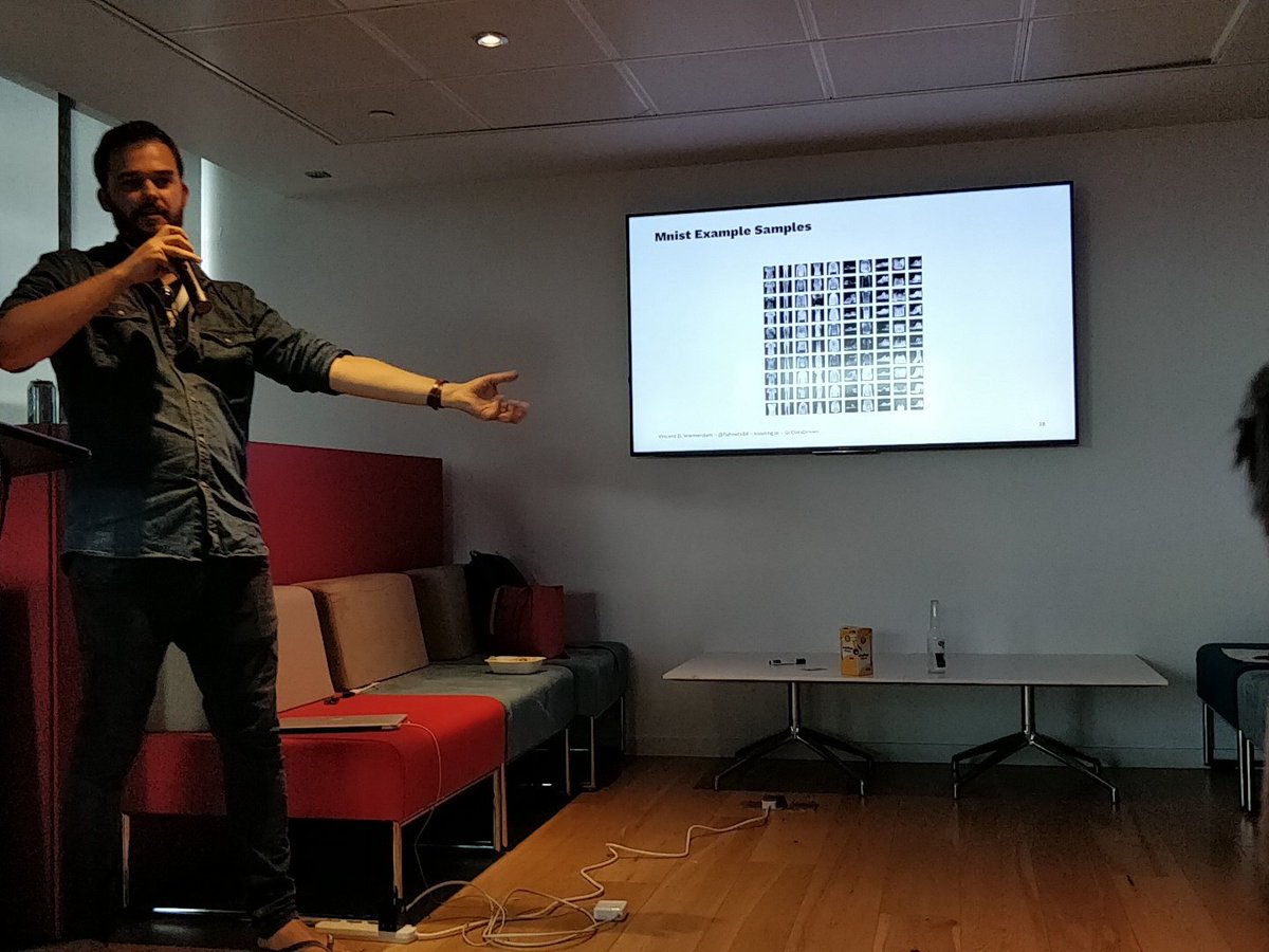 _teoguso's tweet image. Great No-BS talk by @fishnets88 at @PyDataEdinburgh #europython #europython2018