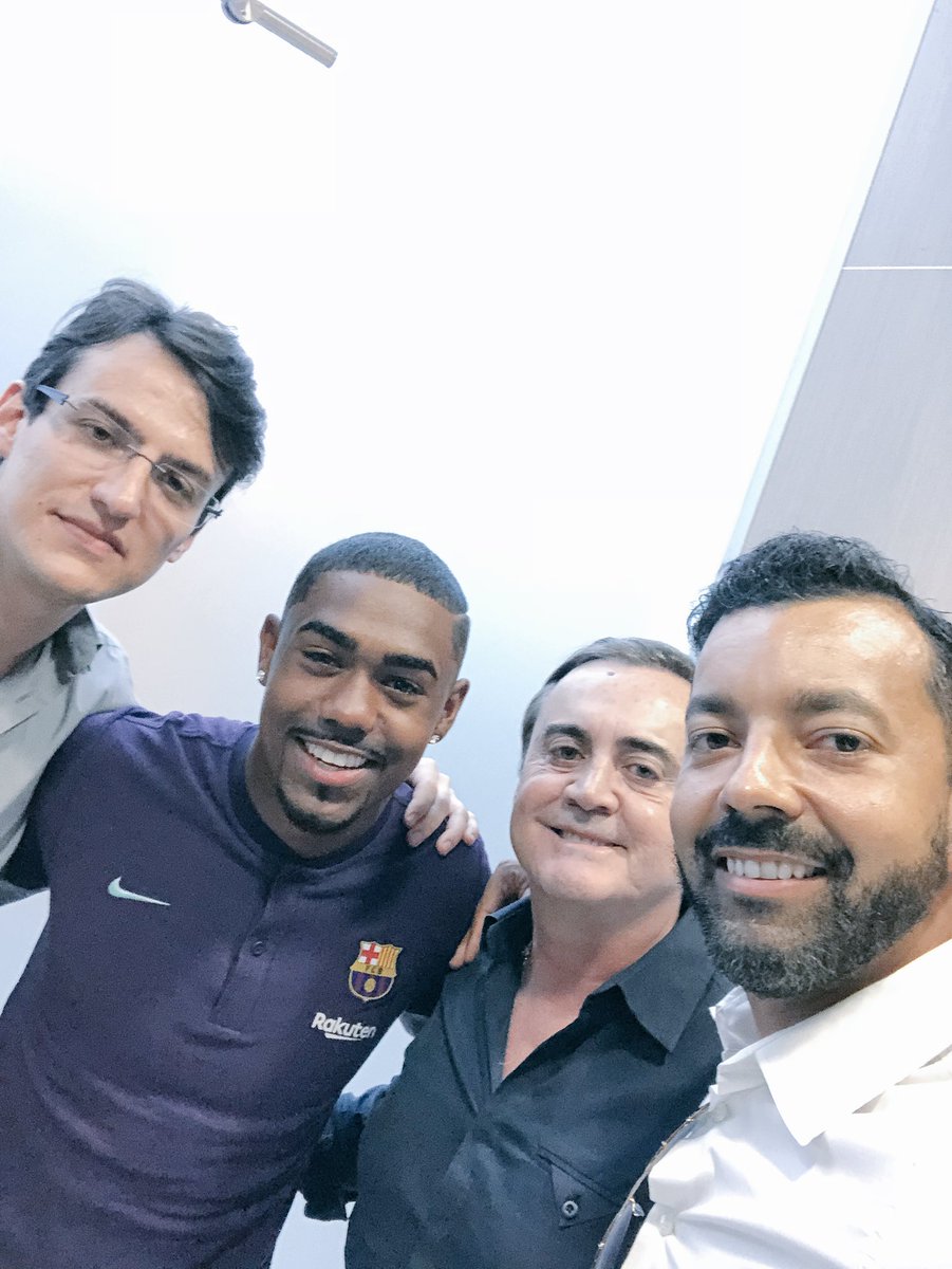 minguellajr's tweet photo. Tamojunto #malcom #fcb #elenko #Minguella #YPWW #barcelona #Bundinha #FIFA19 ⚽️💪🏽🔝 https://t.co/NEDhXk2tyJ