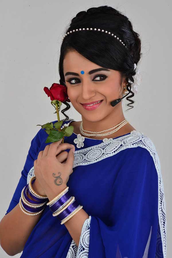 eenadulivenews's tweet photo. త్రిష
https://t.co/lAss979Zz3
#TrishaLatest #PhotoGallery
మ‌రిన్ని చిత్రాలు కోసం క్లిక్ చేయండి https://t.co/MxvPuotryA