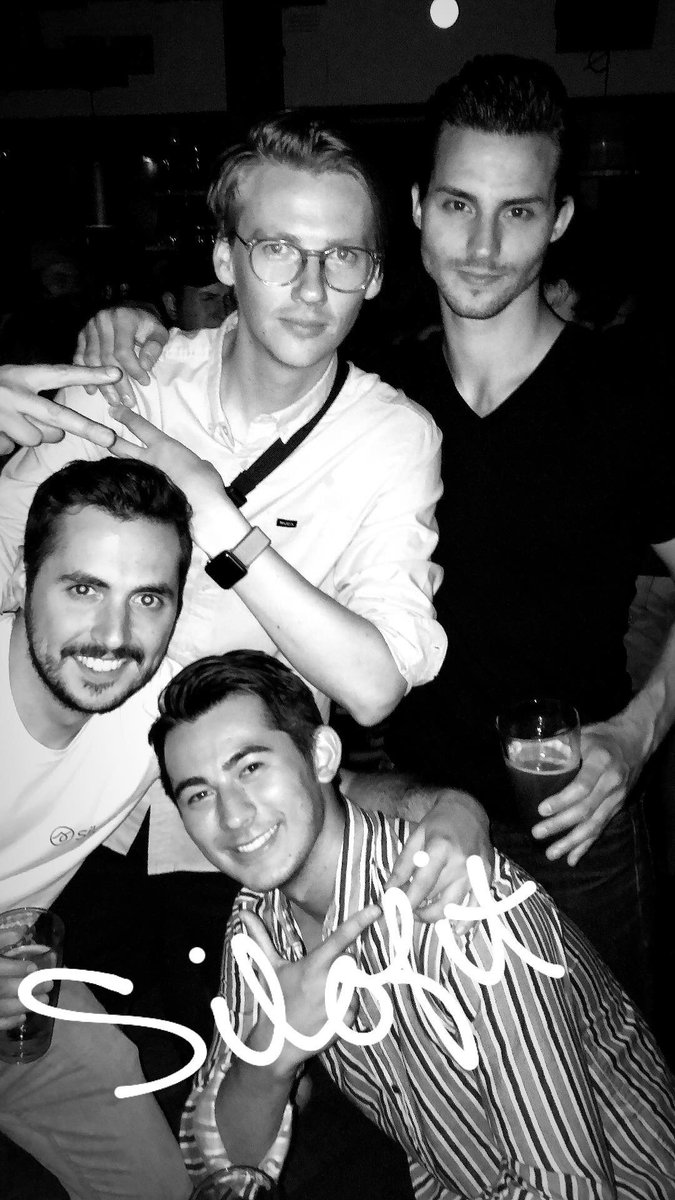 silofit's tweet photo. Big thanks to everyone who came out last Friday to celebrate the year we have had. We are truly greatful to have your support. Thanks to @ClebardMTL for hosting our Silofit party! Great times with great people 🎉 https://t.co/lpPf16Ah18