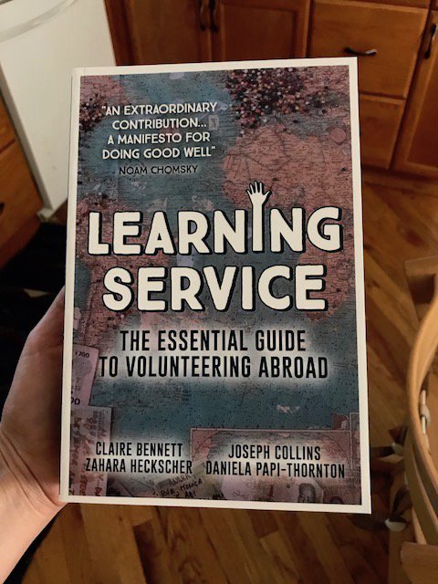 The Learning Service @Learnser book is finally in my hand - and it feels awesome! Please support this educational movement and buy one for someone you know who might need it! amazon.com/Learning-Servi…