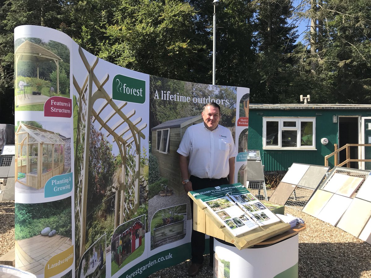 LordsBuildersM's tweet photo. We’ve had a fantastic morning with our Tuesday Trade event. If you didn’t make it down today we hope to see you tomorrow or later this week. Huge thanks to our suppliers with great offers &amp; expert knowledge
 #LordsBM #beaconsfield https://t.co/fQg03ZrISf
