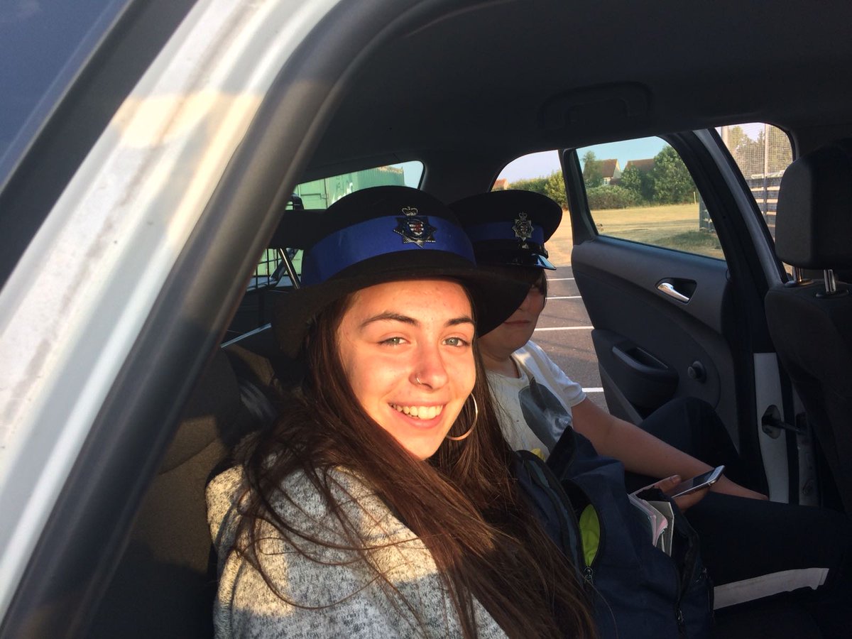 thecyproject's tweet photo. You're under arrest..... Only joking! The local PCSO's from @ASPolice visited ArchiesXtra Somerton Youth Group to answer questions and talk to our young members. 🚓🚨😮😉 #Police #community #YouthPower https://t.co/n9O57uqyN2