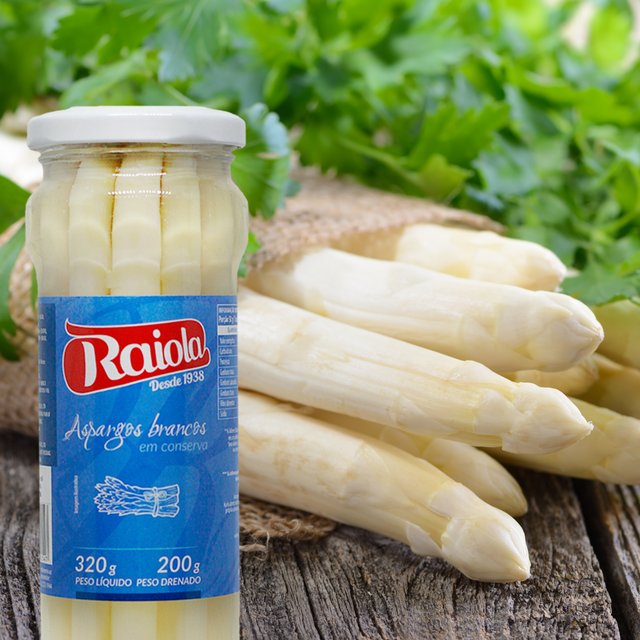 raiolafood's tweet photo. Consumido principalmente cozido, em sopa e saladas. O aspargo é um alimento rico em vitaminas do Complexo B, Cálcio, Ferro, Fósforo e fibras. Saiba mais: https://t.co/5Nesmm3Fsn #gastronomia #nutrição #aspargos #vitaminas #complexob #cálcio #fibras #antioxidante #saúde https://t.co/kT07vRdFev