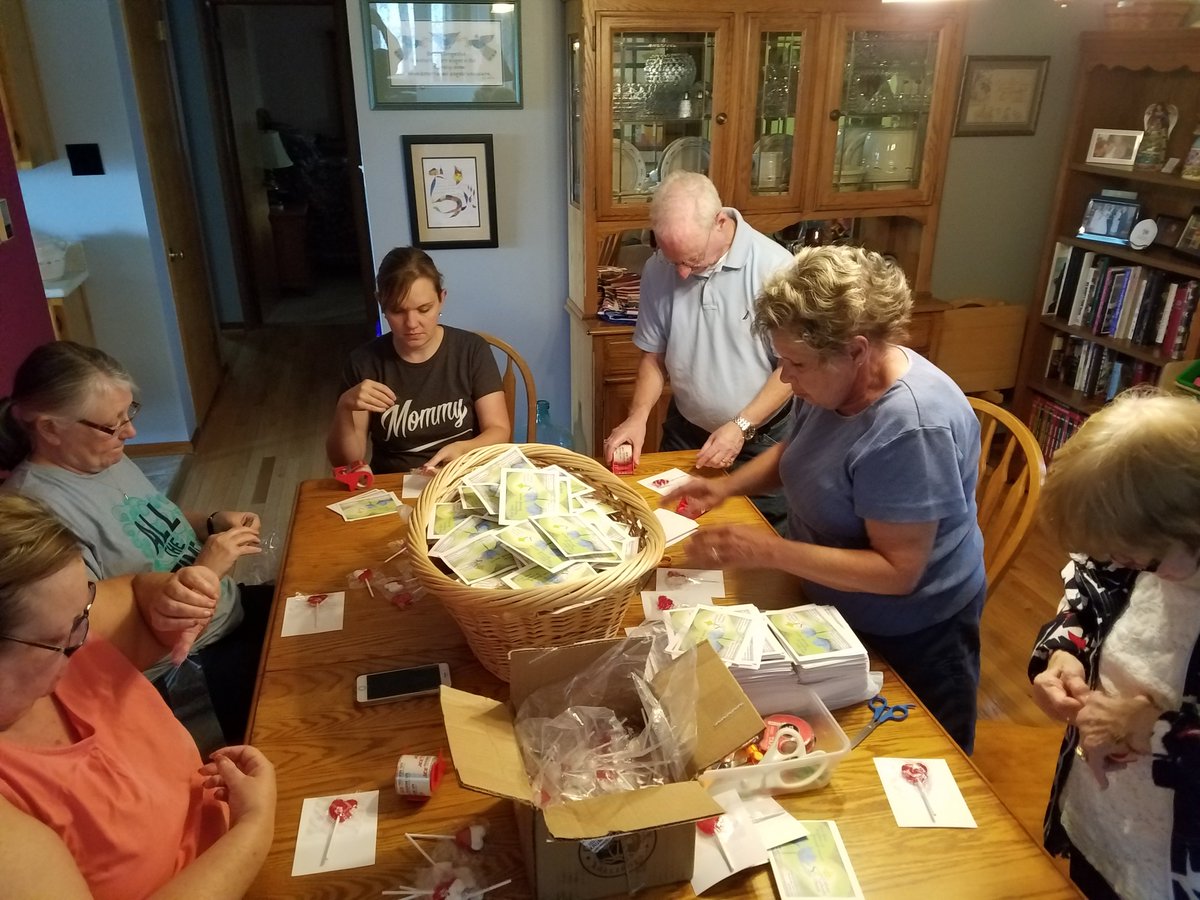 CalvaryLuthera3's tweet photo. We spent this weekend preparing our parade float for the 91st Annual #MountAiryMD Volunteer Fire Company Carnival. Hope to see you Thursday at the MAVFC Gala Parade starting at 6:30pm! #MtAiryMD

https://t.co/Dlil01qX4Q https://t.co/zu2XhHgS0d
