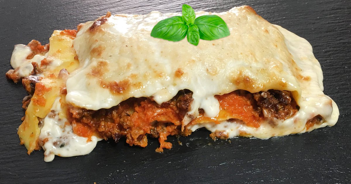 gemaramirezdon's tweet image. ★ Lasaña de carne 100% vegetal/sin alérgenos ★ Solución Premium para todos tus clientes ♥‿♥ Sin excepciones 🎁 Porque se lo merecen. #horeca #foodmanager #fabricante bit.ly/2mGwocW