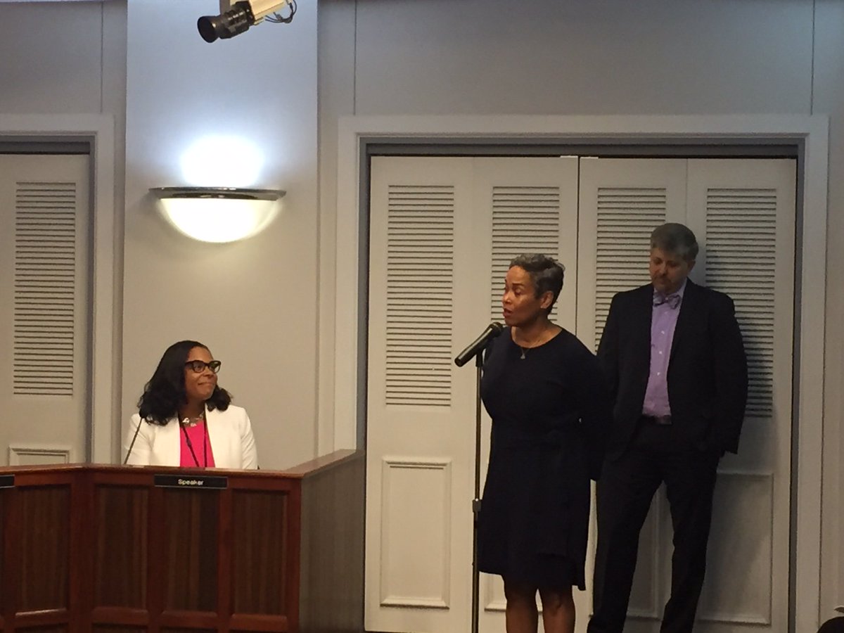 FranklinCoJFS's tweet photo. Nearly 1-in-6 Franklin County residents live in poverty and the divide continues to grow. Today @FranklinCoOhio approved funding for the Poverty Mitigation Project with #MooreStrategicConsulting. Working together to address poverty &amp; create a path toward economic sustainability. https://t.co/rIdiPPR76t