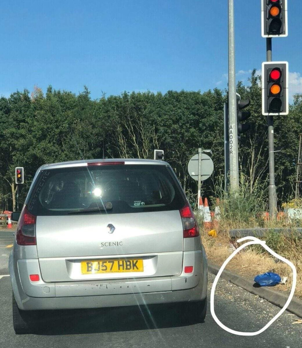 This twat threw all his rubbish out of the window so I thought I'd share and 
shame.