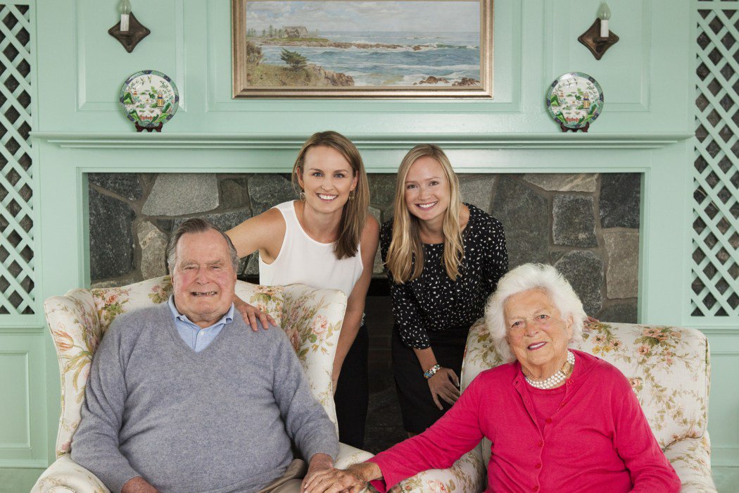 SSLivingMag's tweet image. Fun fact: that book about Pres. George H.W. &amp;amp; Barbara Bush's 'Great American Love Story' you've been hearing about was coauthored by a #Scituate native, Kelly Anne Chase. Get the story behind the story: ssliving.com/scituate-nativ…