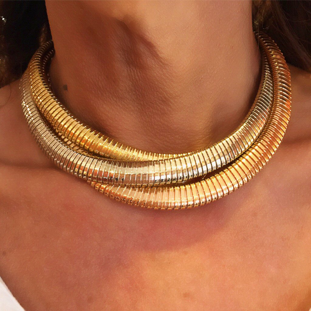 We are in love with this gorgeous 18 karat multi-color gold Weingrill necklace! #cdbltd #jewelry