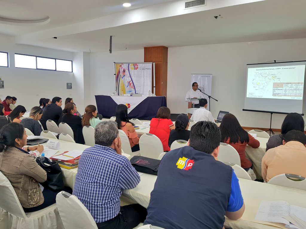 DPS_LosRios's tweet photo. 📍 Se realiza en #LaLibertad "Taller Zonal de rápida respuesta ante la presencia de enfermedades prevenibles por vacunación", con la finalidad de apoyar esfuerzos para el control, eliminación y erradicación de enfermedades prevenibles por inmunizaciones. #LasVacunasFuncionan https://t.co/eW12t2SzBF