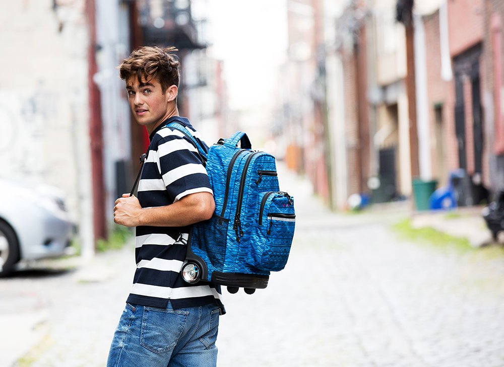 JWorldStore's tweet photo. Unique Sundance Rolling backpack. 
Check out new colors! https://t.co/7FOxLxP2s1

#jworldnewyork #bag #rollingbackpack #fashion #style #shop #newarrivals #sfreetfashion #streetstyle #menstyle #menfashion #backpack https://t.co/mEWTnSrFo3