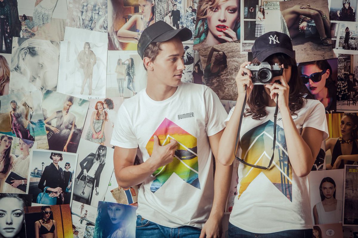 ShipMeShirts's tweet photo. Are you cool and creative? If you are then you know it's hard to find shirts that suit you. 

Stop looking and start creating. Design your perfect shirts here:
https://t.co/dxtDLuOlf0
#ShipMeShirts #Artsy #Custom #Design https://t.co/wUC1hWDq59