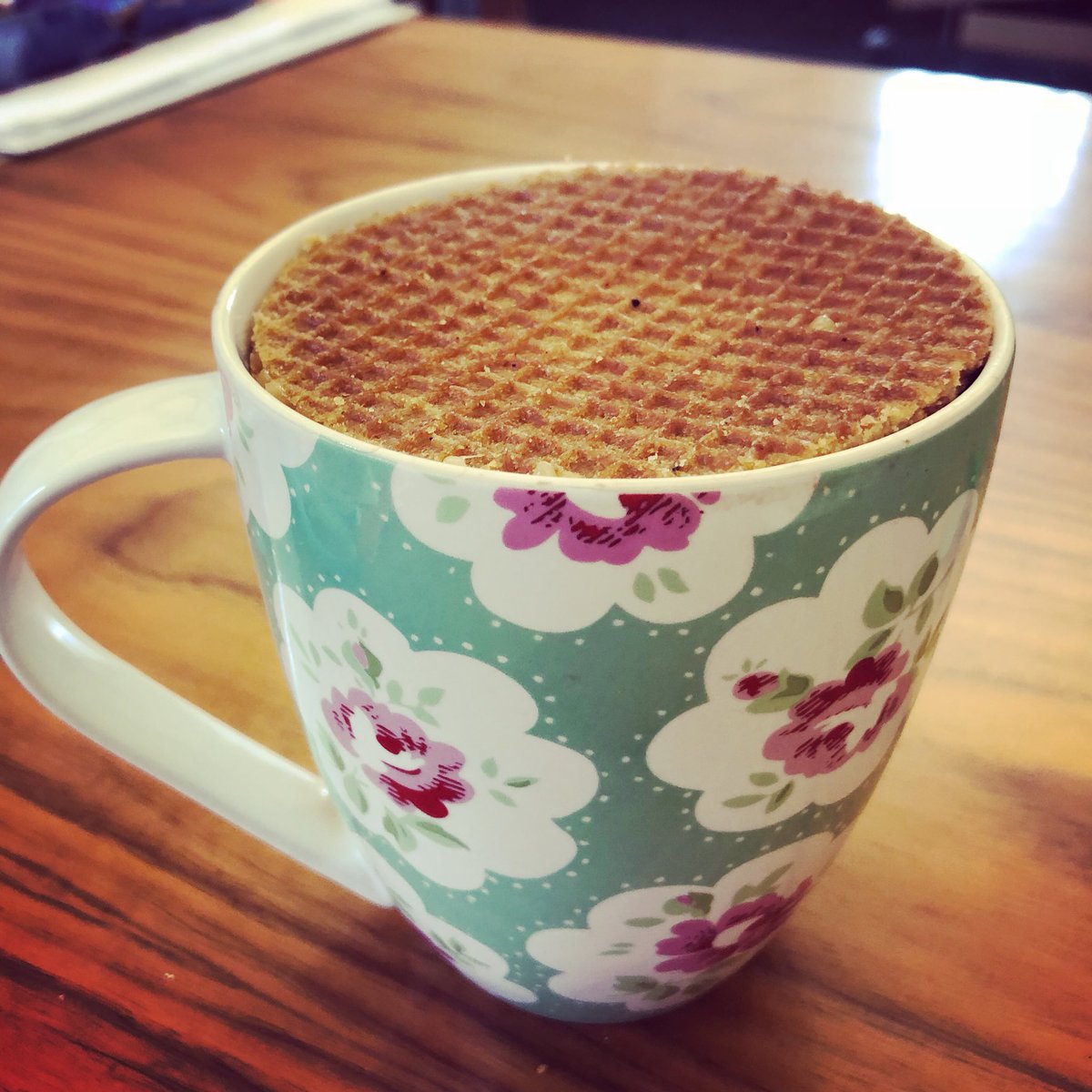When your <a href="/Cath_Kidston/">Cath Kidston</a> mug is so big that it’s a risky business waiting for your #StroopWafel to melt.