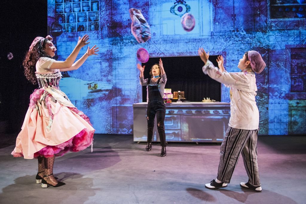 TheStage's tweet photo. Join @inspiredAUB's creative #AUBMAKER community on one of the following courses: BA (Hons) Acting, BA (Hons) Dance, BA (Hons) Creative Events Management, BA (Hons) Costume and Performance Design, and BA (Hons) Make-up for Media and Performance. https://t.co/DinAenWsnK #sp https://t.co/mjHscSKU4P