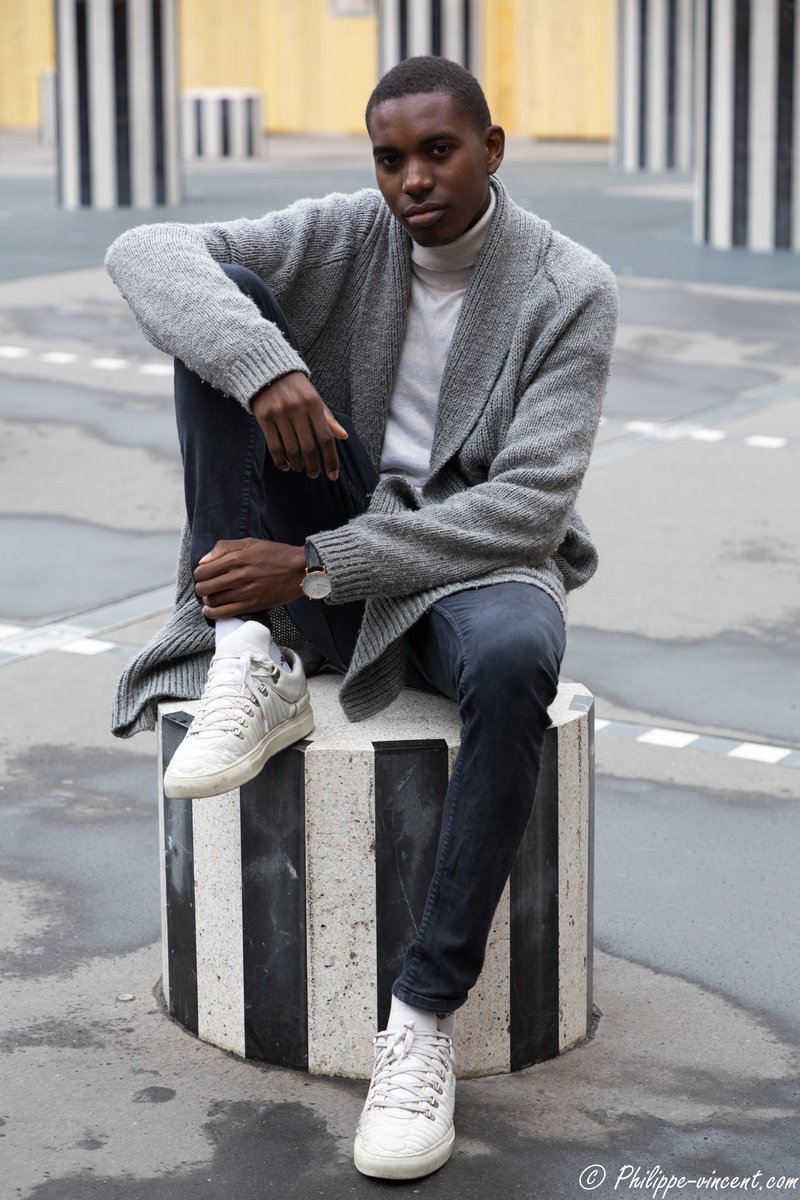 unity_collab_'s tweet image. Thème et Inspiration : Paris Fashion Week automne 2017

Photos : Philippe Vincent et Lorene Lajuncomme