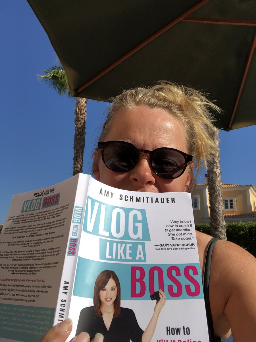JDGEstateAgent's tweet photo. Hi @AmySchmittauer Just want to say your book is fab.  It feels like you are talking to me!   My first issue - was I didn’t have the right equipment!   #JDI #gettingovermyself #vloglikeaboss https://t.co/Ad5ojO4Moi