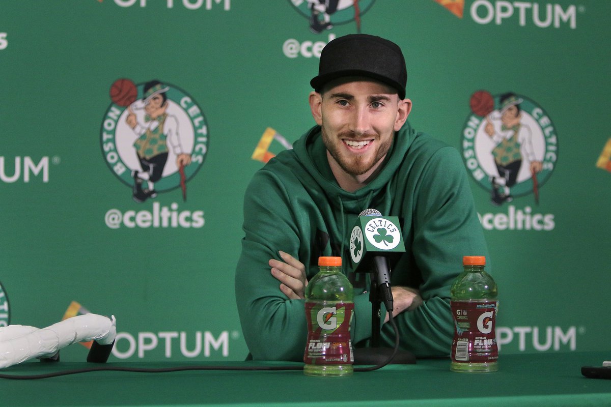 brkicks's tweet photo. Gordon Hayward receiving "strong interest" from New Balance as they look to re-launch its basketball category, per @NickDePaula https://t.co/dqnnfFO98a