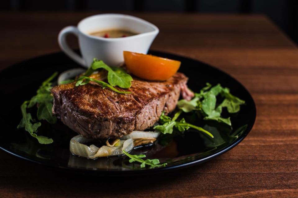 WolseysTheBar's tweet photo. Say hello to our new Steak Night menu, now available Wednesday - Friday! https://t.co/iWqpo62Fe0