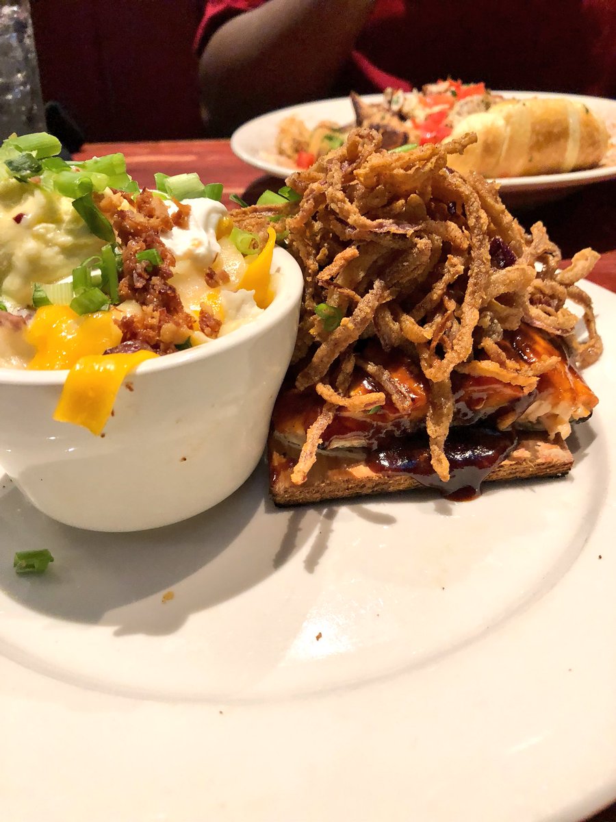 theredplate_'s tweet photo. Copper River Grill 
Harbison (Irmo), SC 📍
my Columbia folks already know... 
Cajun Chicken Pasta &amp; BBQ Salmon
#RedPlateGotYall
@Copper_River https://t.co/zNwsb07KDC