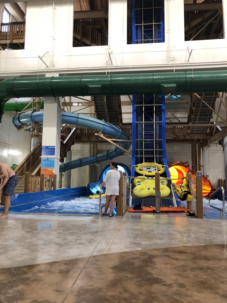 Mandi_C_Mathis's tweet photo. Just saw a little tubba bubba coming off a slide fast and his tube was still flying towards the steps and he started yelling “Coming in hot! Coming in hot!” #TailsfromGreatWolf #peoplewatching https://t.co/fM23YnPnHM