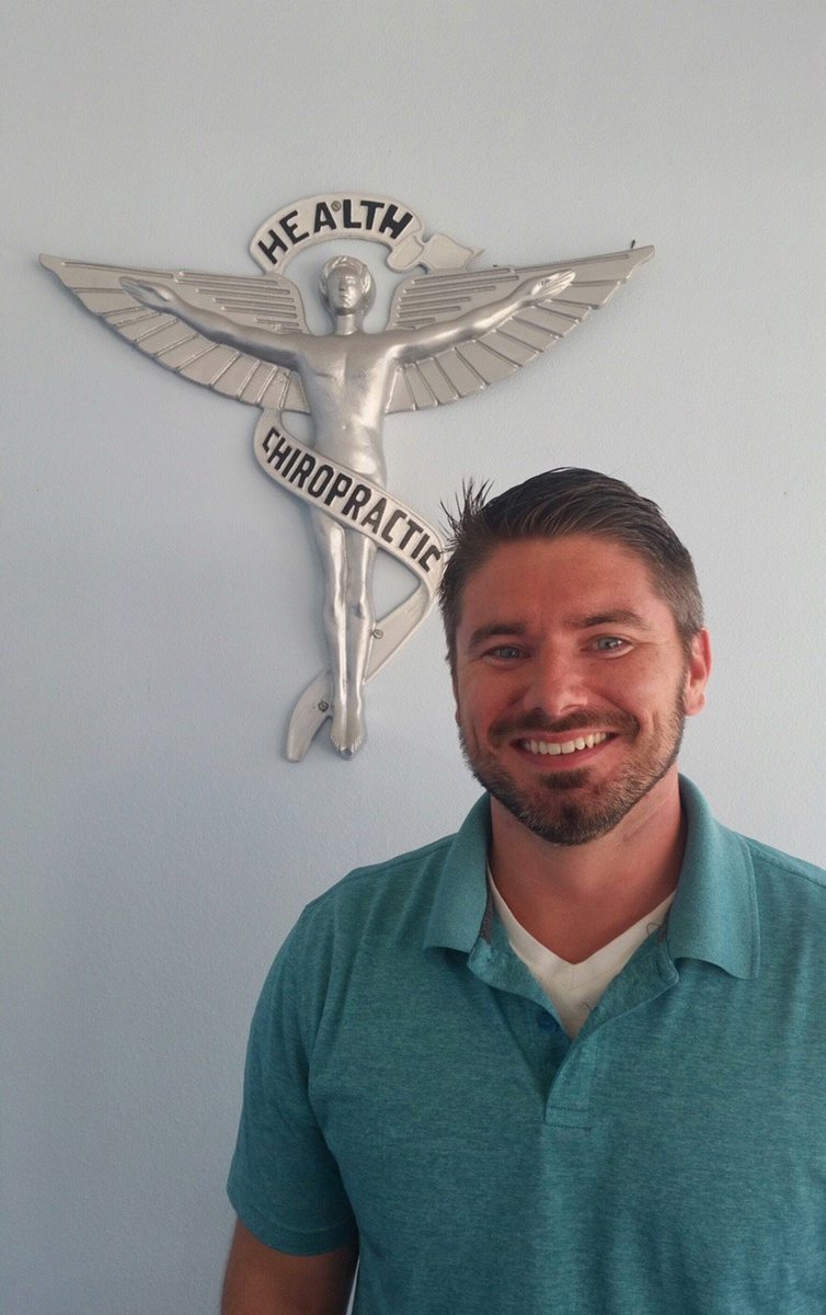 TeachoutChiro's tweet photo. Meet our staff! https://t.co/gkDoOUKQcr Stop in today to schedule an appointment! #chiropractor #chiropractic  #benfitsofchiropractic #fortmyersflorida #scoliosis #arthritis #backpainsolutions #neckpainsolutions #wellness #massagetherapy #fatlossprograms https://t.co/TqNSdom4cO