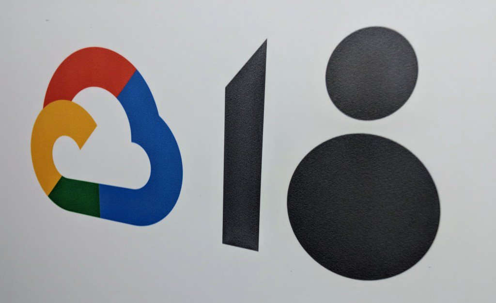 TechCrunch's tweet photo. Google Docs gets an AI grammar checker https://t.co/YZ29buyVY2 by @fredericl https://t.co/iblf2S28MY