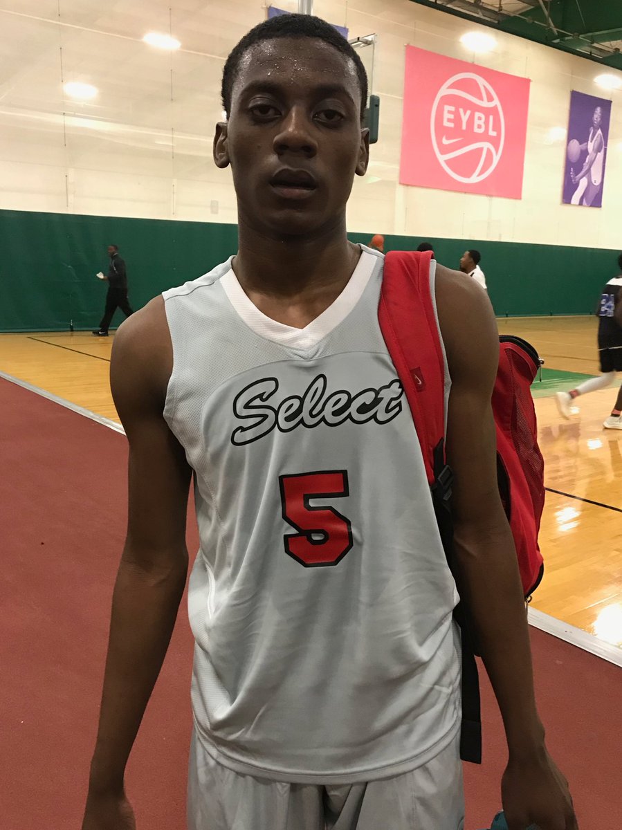 NorfolkKnights's tweet photo. RVA Select also features super athletic and talented Thomas Jefferson HS guard Mohammed Mahadi who we featured a couple months ago on Phenom Hoop Report!  Watch for him at Big Shots Myrtle Beach https://t.co/iLDY2cDm9n https://t.co/4yAXz2NMVB