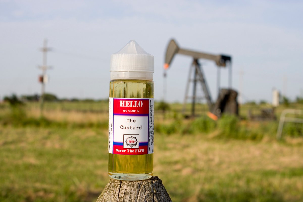 RollinVapor's tweet image. Meet the Custard! The original. The perfect cakey, rich, and creamy custard you've come to expect from FLVR! Unadulterated, unmodified, and presented in it's beautiful simplicity! Available in-store and at rollinvapor.com, come on through and get juiced up!
#teamflvr