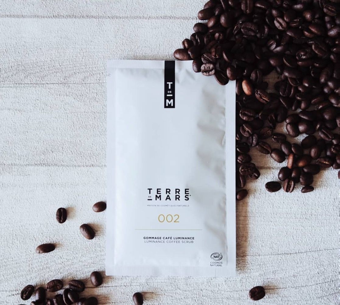 🇫🇷 Magnifique packshot <a href="/clairesblog/">Claire</a> ! 

#terredemars#coffeescrub#cosmetics#natural#skincare#skincareroutine#crueltyfree#vegan#madeinfrance#cleanbeauty #beauty
