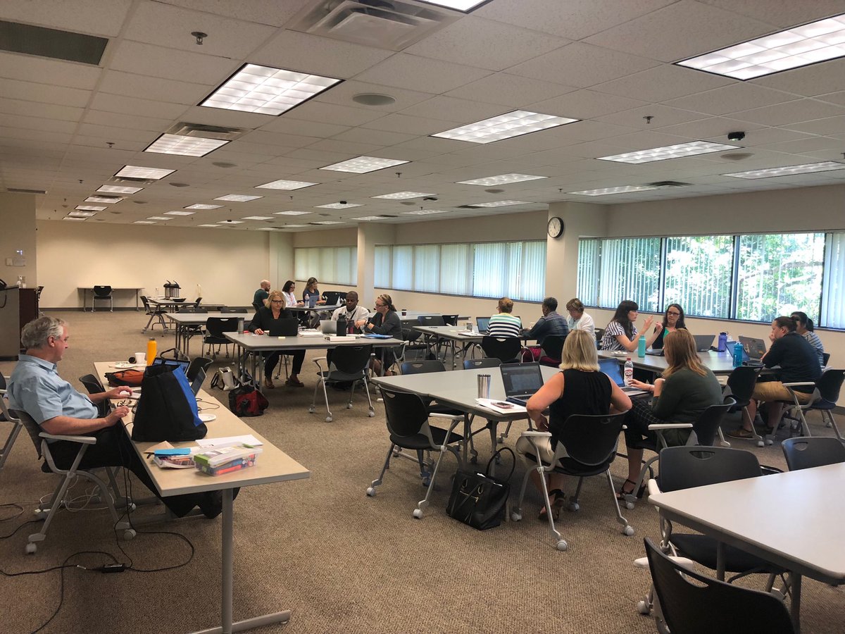 bsilberglitt's tweet photo. Great work by the transition team, building a roadmap for assessing mastery of our transition essential standards #287edchat #transitionsummit https://t.co/m3yEZxs9L1