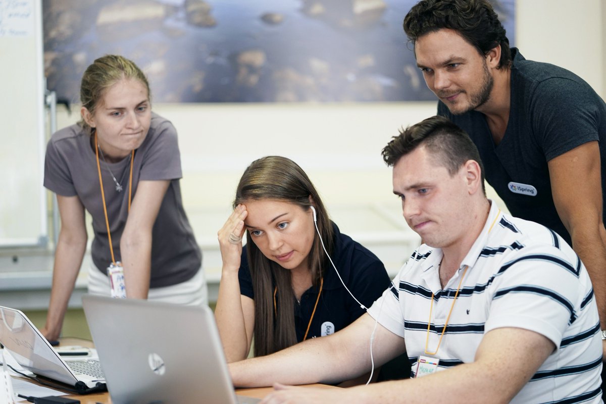 iSpring_RU's tweet image. Команда Академии iSpring заняла 1 место в турнире разработчиков электронных курсов «Белые ночи»! 
Турнир прошел 21-22 июля в Санкт-Петербурге в формате хакатона: 9 команд участников и 9 реальных заказчиков электронных курсов. 
Подробнее:  wn-elearning.ru

#ispring